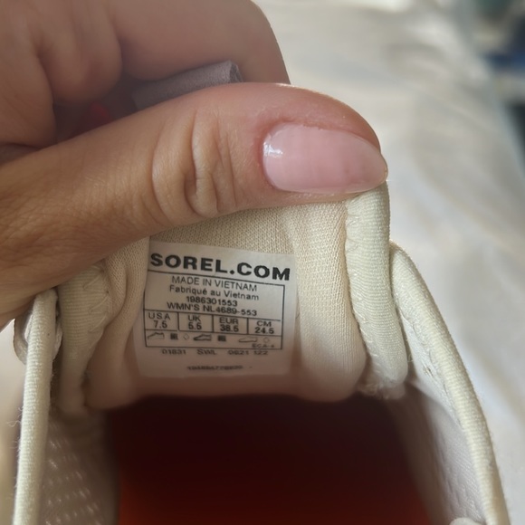 Sorel Kinetic Breakthru Day Lace Sneaker - Picture 6 of 8